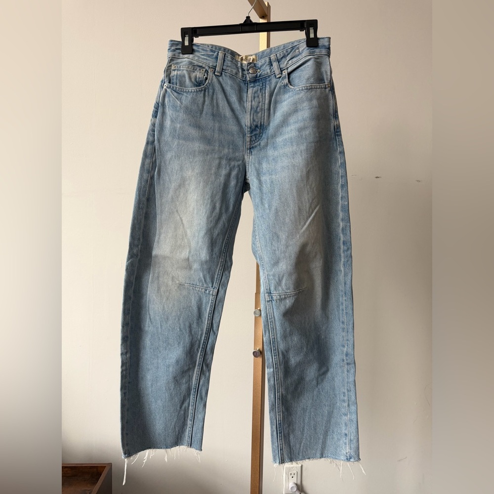 Madewell The Darted Barrel-Leg Jean NU023 Size 25 - Picture 4 of 16